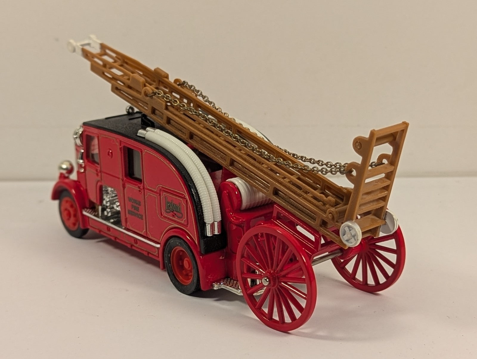 Matchbox Models of Yesteryear YS-9 1936 Leyland Cub Fire Engine FK-7