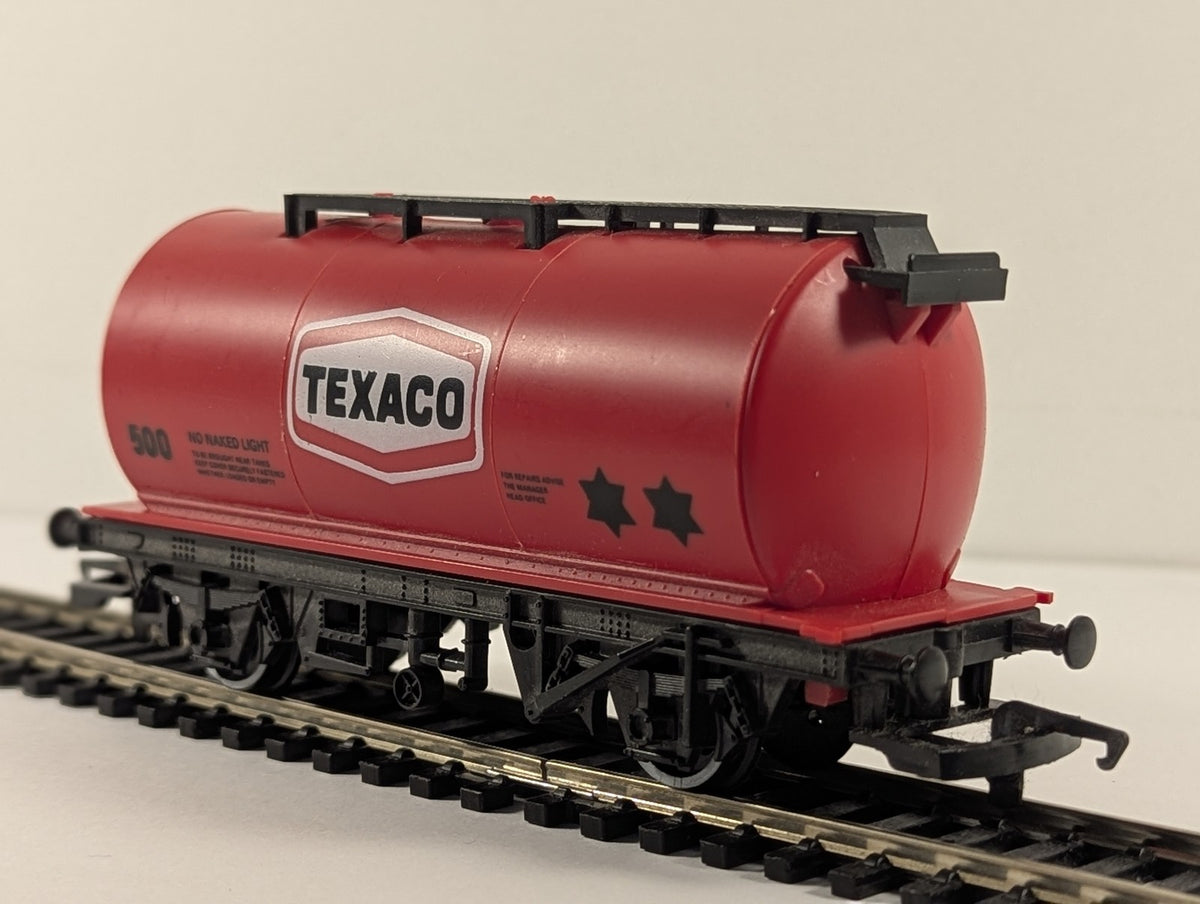 Hornby OO Gauge Texaco Tank Wagon 500 Texaco Red R013