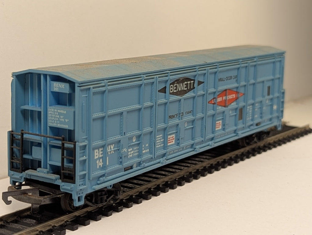 Life-Like Trains HO Gauge 50ft Thrall Door Box Car - Boxed