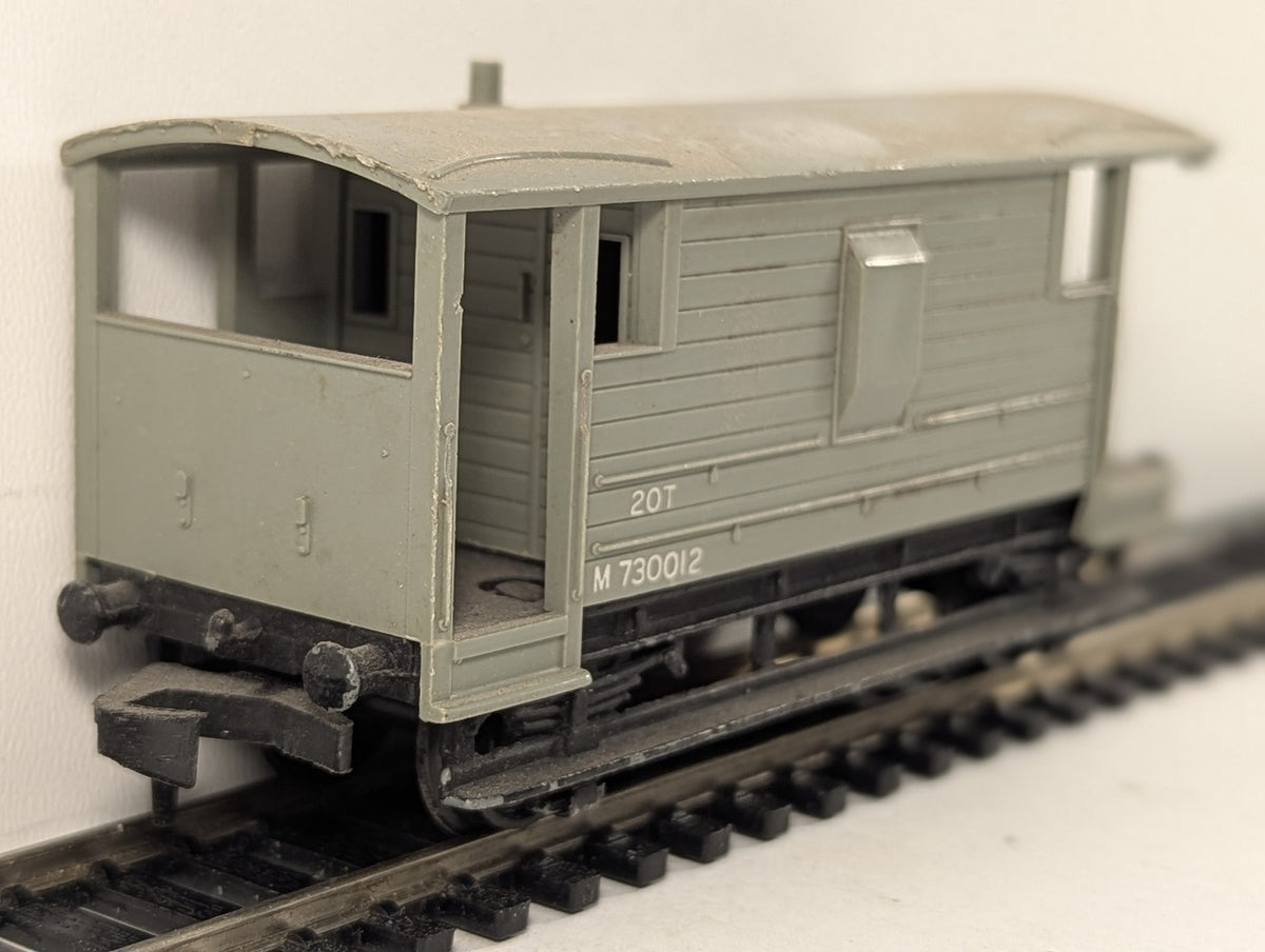 Hornby Dublo OO Gauge BR 20-Ton Goods Brake Van Goods Wagon M730012 BR Grey 4310