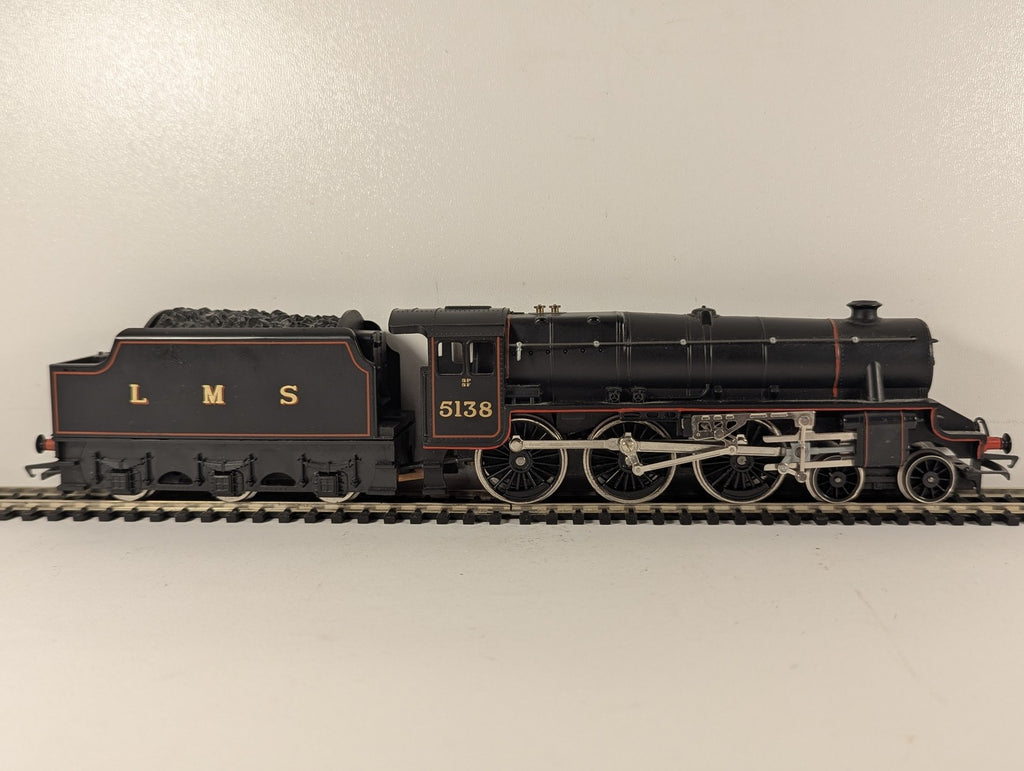 Hornby OO Gauge Class 5MT 'Black Five' Steam Locomotive 5138 LMS Lined Black