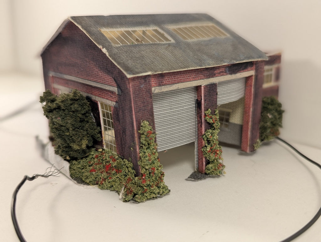Metcalfe N Gauge Small Factory Building Red Brick with Lights