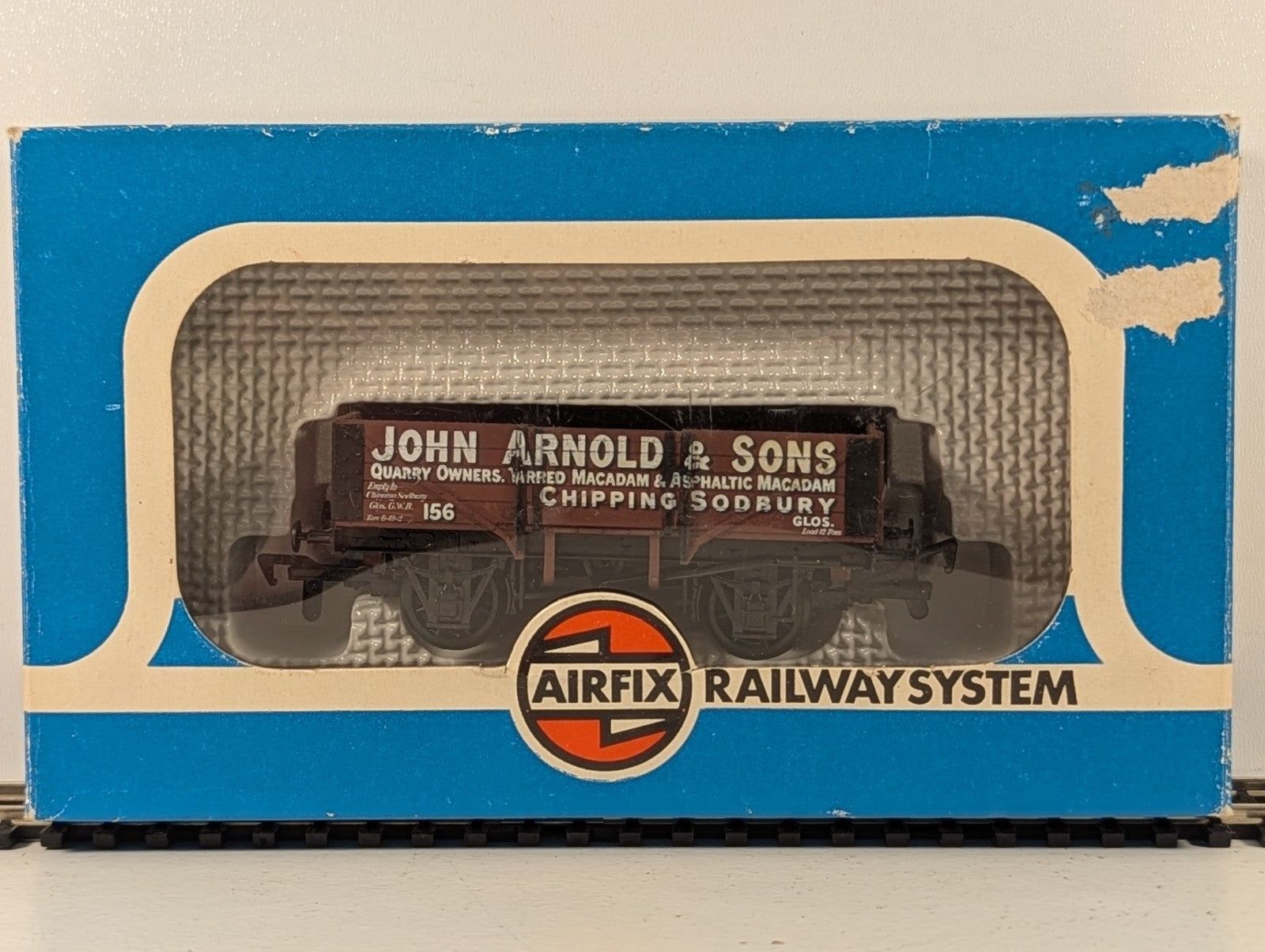 Airfix Railway System 54376-1 “John Arnold & Sons” 5-Plank Wagon