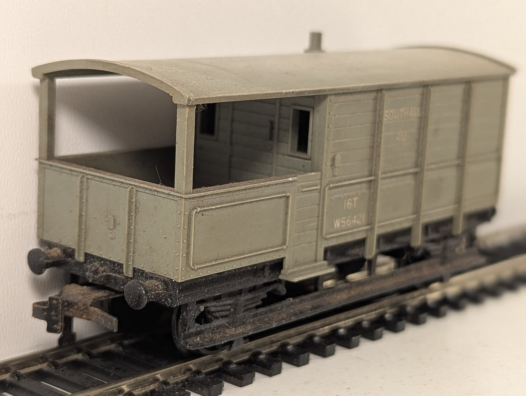 Hornby Dublo OO Gauge WR Goods Brake Van 'Southall RU' Goods Wagon W56421