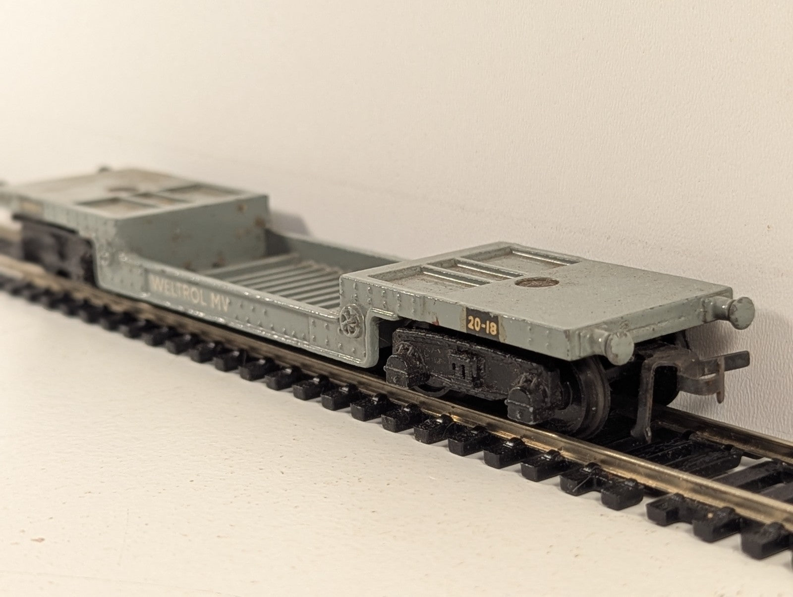 Hornby Dublo 40 Ton Bogie Well Wagon Weltrol MV OO Gauge