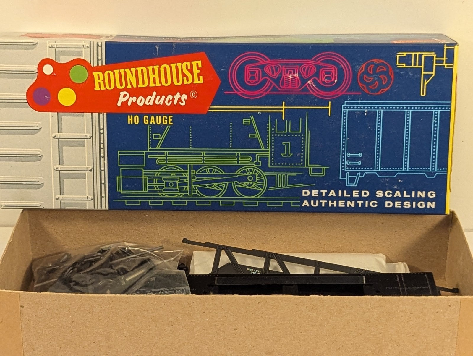 Roundhouse HO Gauge Sand and Gravel Hopper Goods Wagon C&O MDC1475