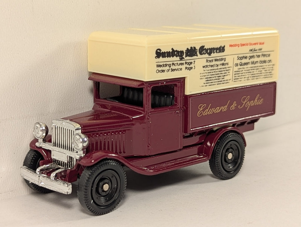 Oxford Diecast Edward & Sophie Royal Wedding Souvenir Van Die-cast Model Vehicle