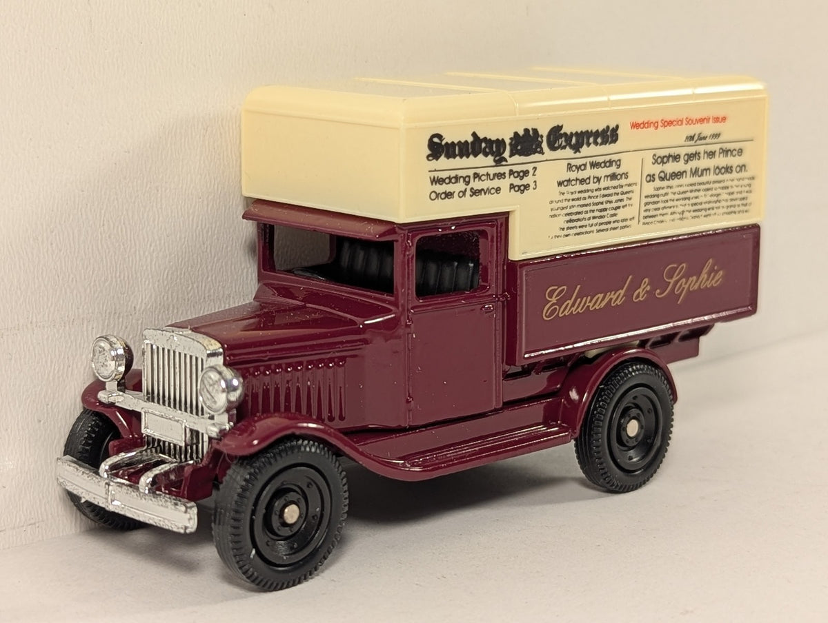 Oxford Diecast Edward & Sophie Royal Wedding Souvenir Van Die-cast Model Vehicle