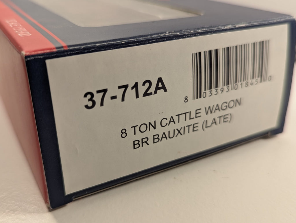 Bachmann Branchline 37-712A BR 8-Ton Cattle Wagon – OO Gauge