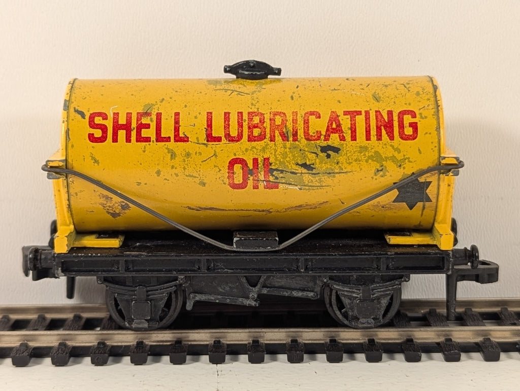Hornby Dublo OO Gauge Shell Lubricating Oil 14T Tank Wagon (Damaged Paint)