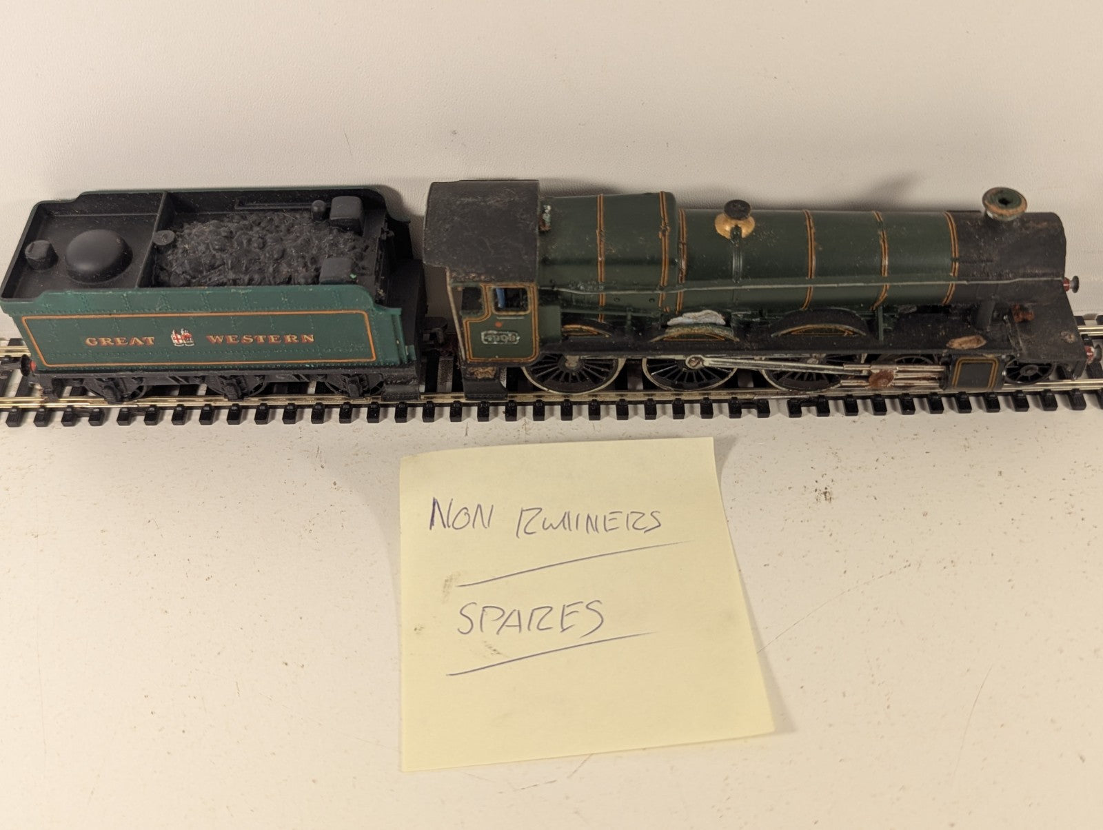 Hornby OO Gauge GWR Class 4900 Hall Class 'Broome Hall' Steam Loco - Spares