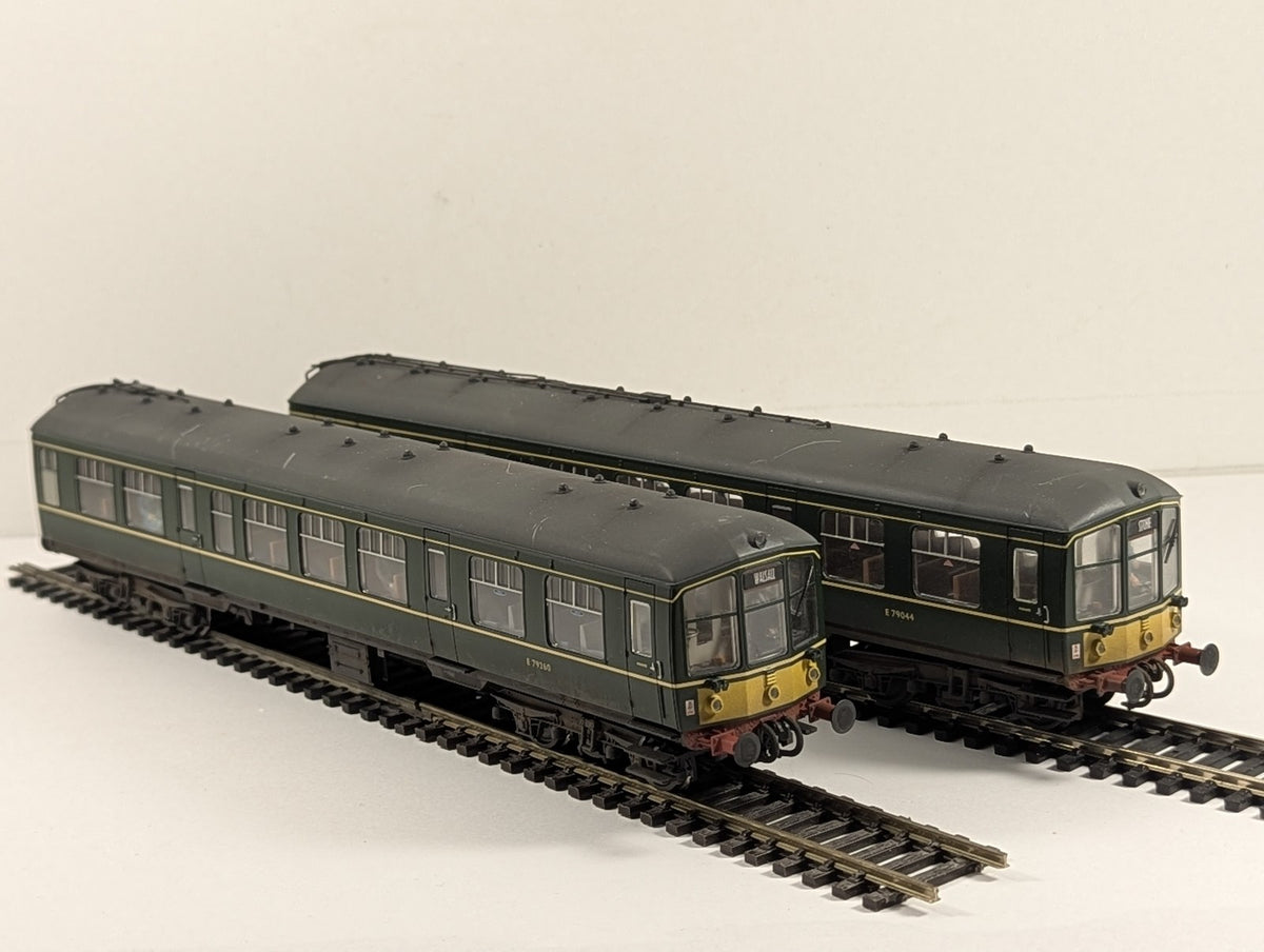 Bachmann OO Gauge Derby Lightweight 2-Car DMU Diesel Multiple Unit