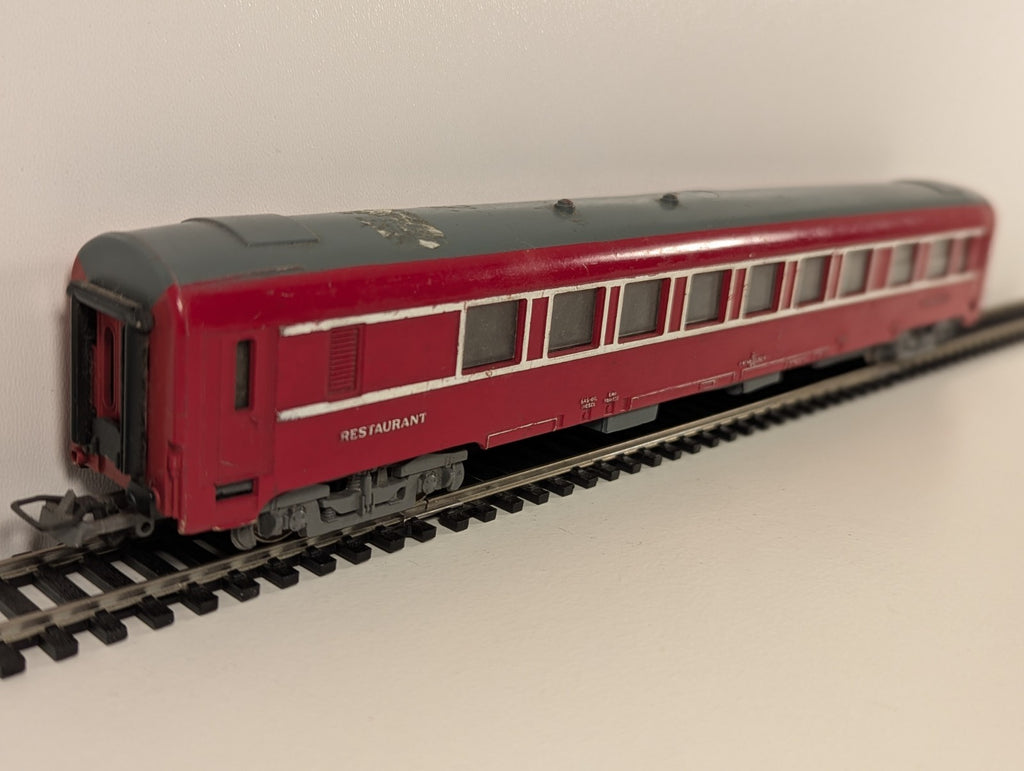 Jouef HO Gauge SNCF DEV Type Restaurant Car