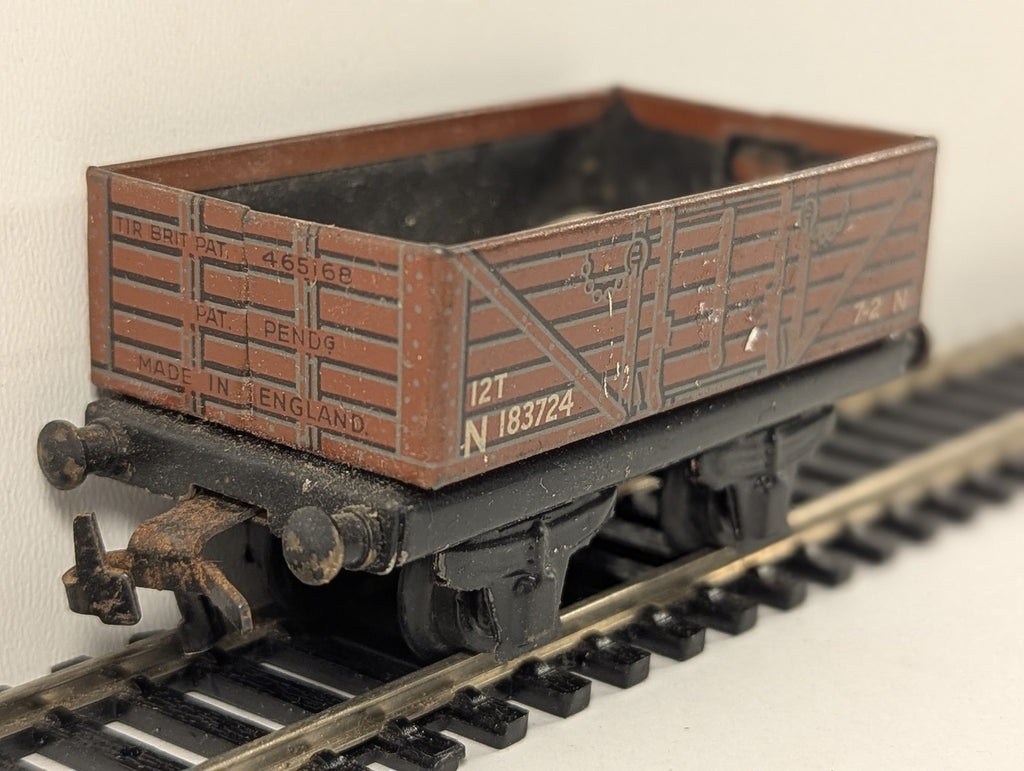 Trix Twin Railway OO Gauge 12T Open Wagon Goods Wagon N 183724 LNER Brown
