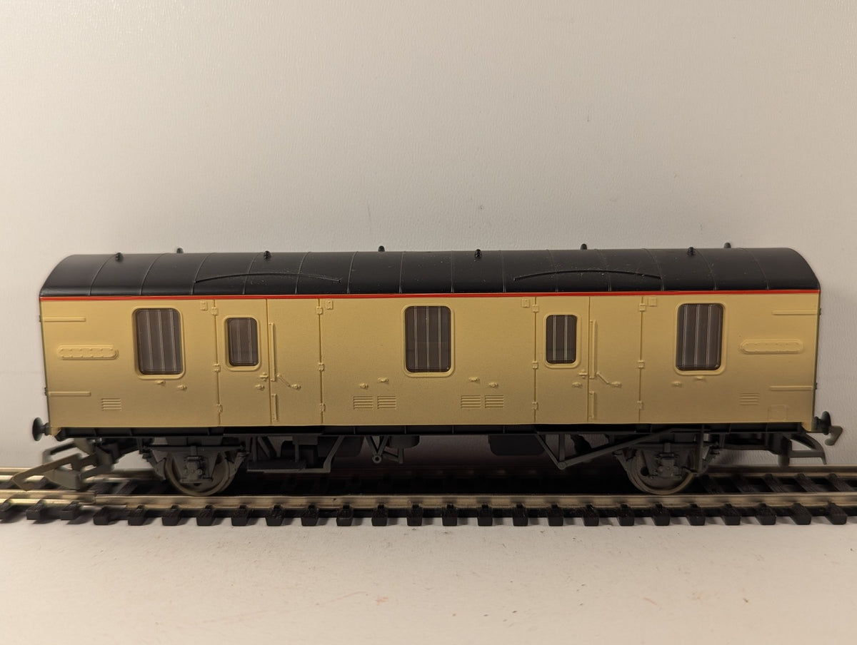 Hornby R9237 Utility van light grey (weathered) (Thomas the Tank range)