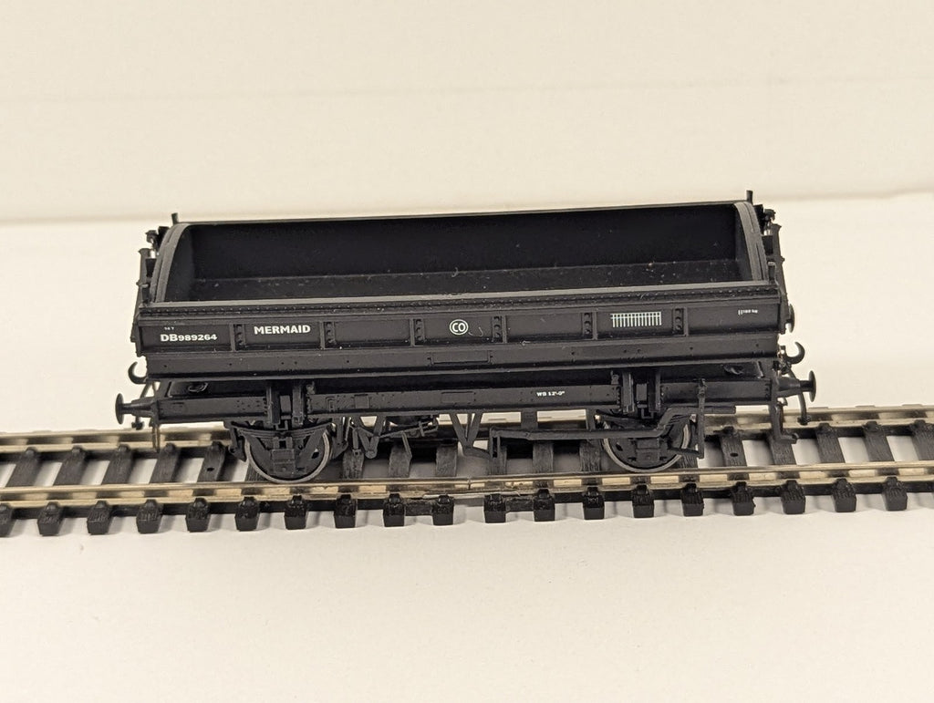 Flangeway ME-3 Mermaid ballast wagon in BR black DB989264