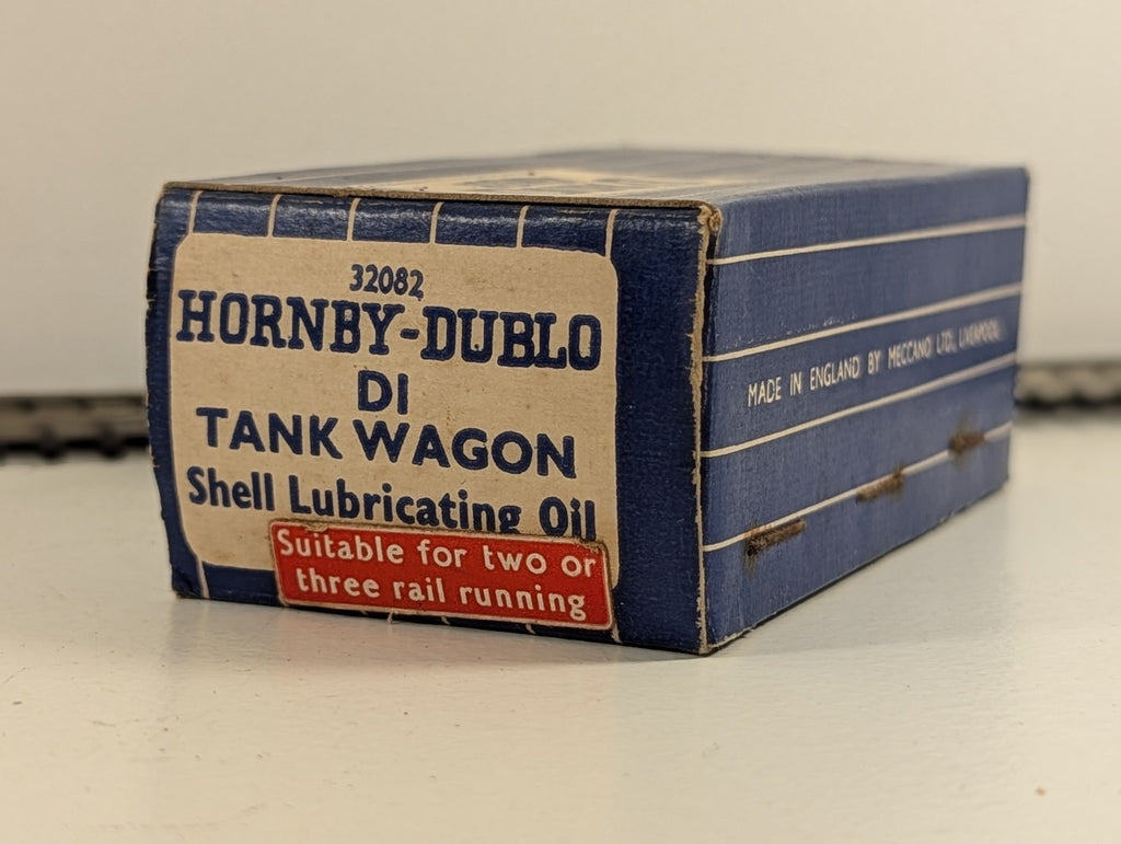 Hornby Dublo 32082 OO Gauge D1 Shell Lubricating Oil Tank Wagon - Boxed