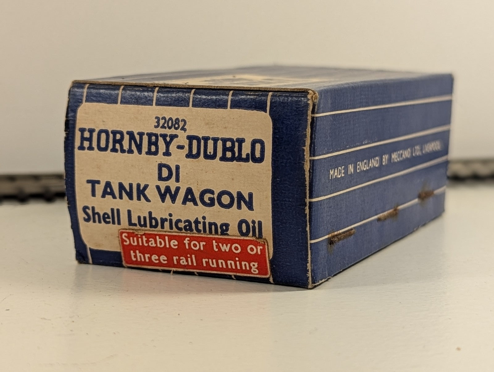 Hornby Dublo 32082 OO Gauge D1 Shell Lubricating Oil Tank Wagon - Boxed