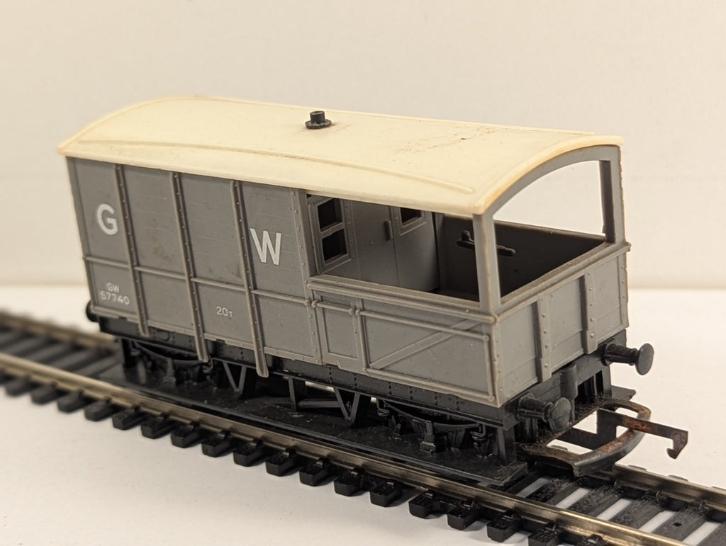 Tri-ang R16 OO Gauge GWR 20t Toad Brake Van 57740