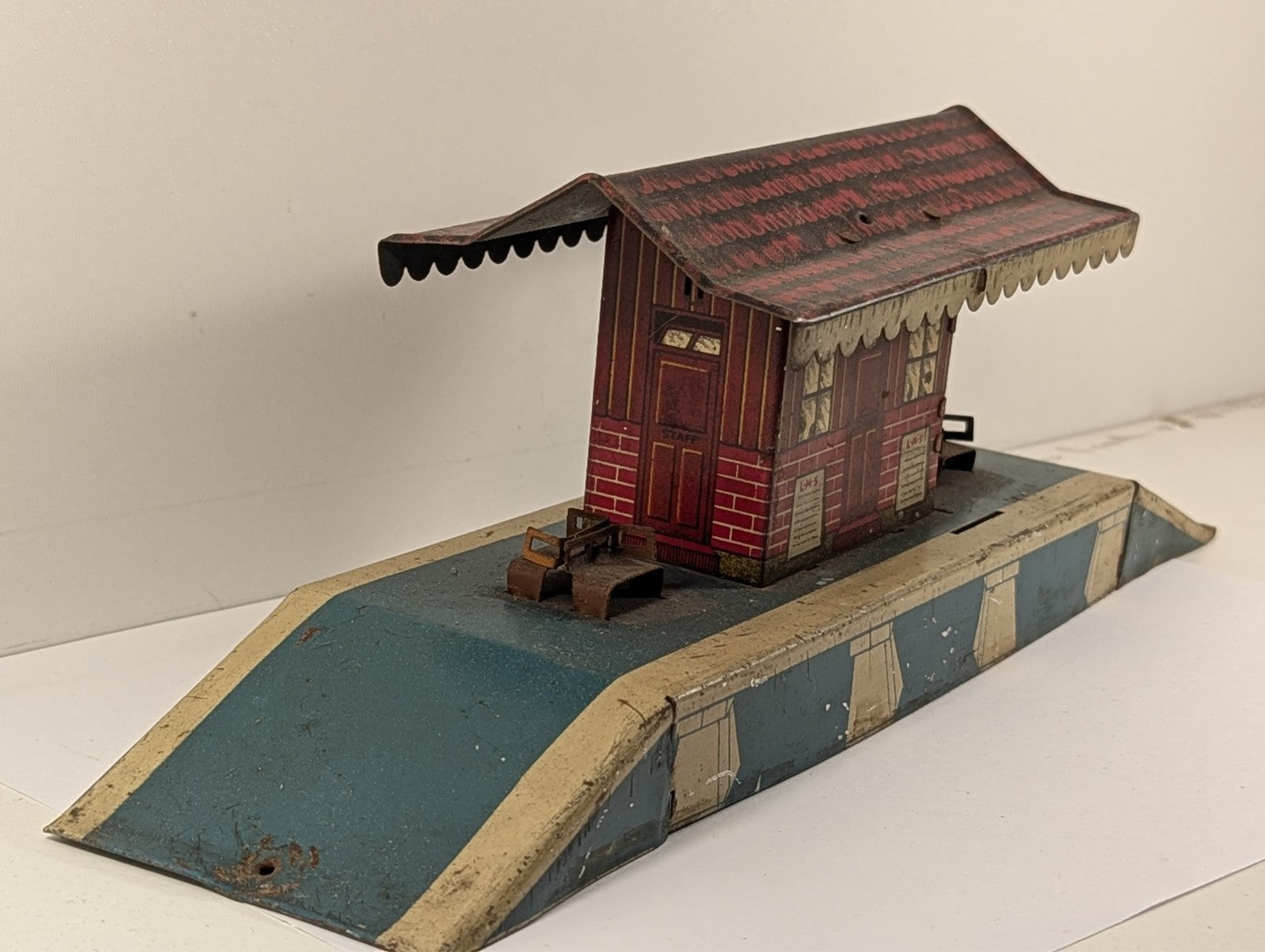 Hornby Dublo OO Gauge Railway Station Building