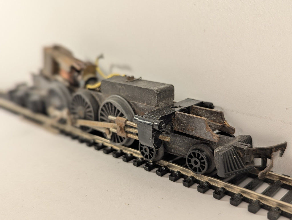 Tri-ang OO Gauge Steam Locomotive Chassis Spares or Repair