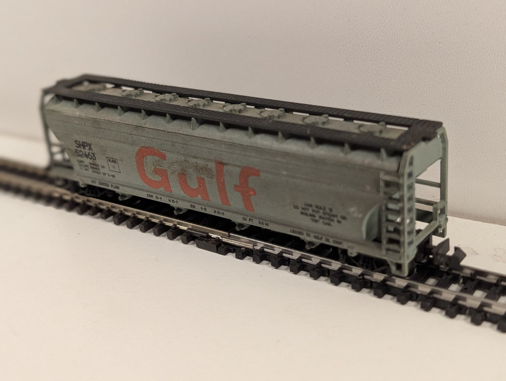 Atlas 4-Bay ACF Centerflow Covered Hopper – “Gulf” SHPX 52463 – N Scale
