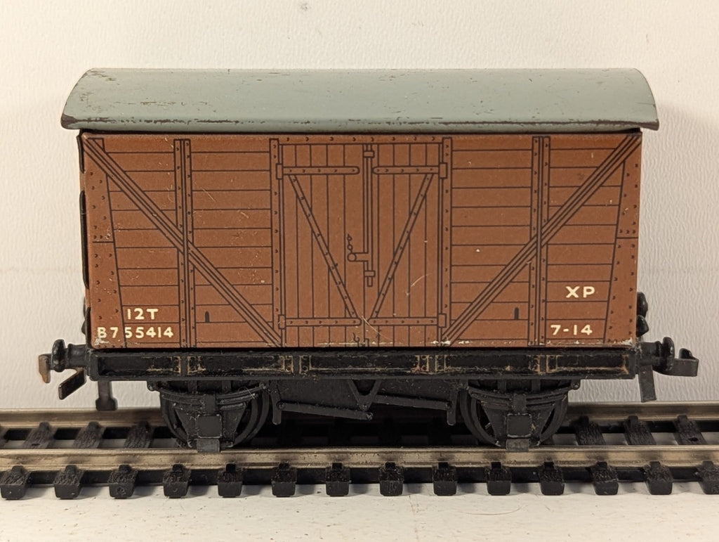 Hornby Dublo BR 12 Ton Goods Wagon B755414 Bauxite Brown OO Gauge