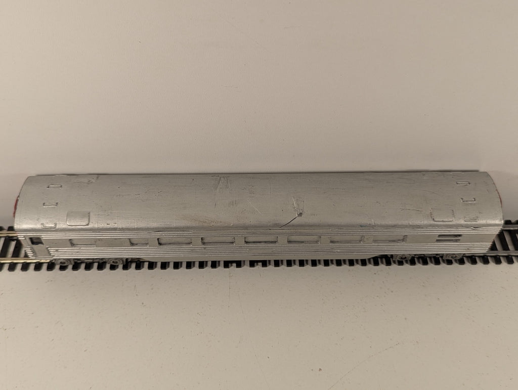 Tri-ang R24 OO Gauge Silver Transcontinental Passenger Car