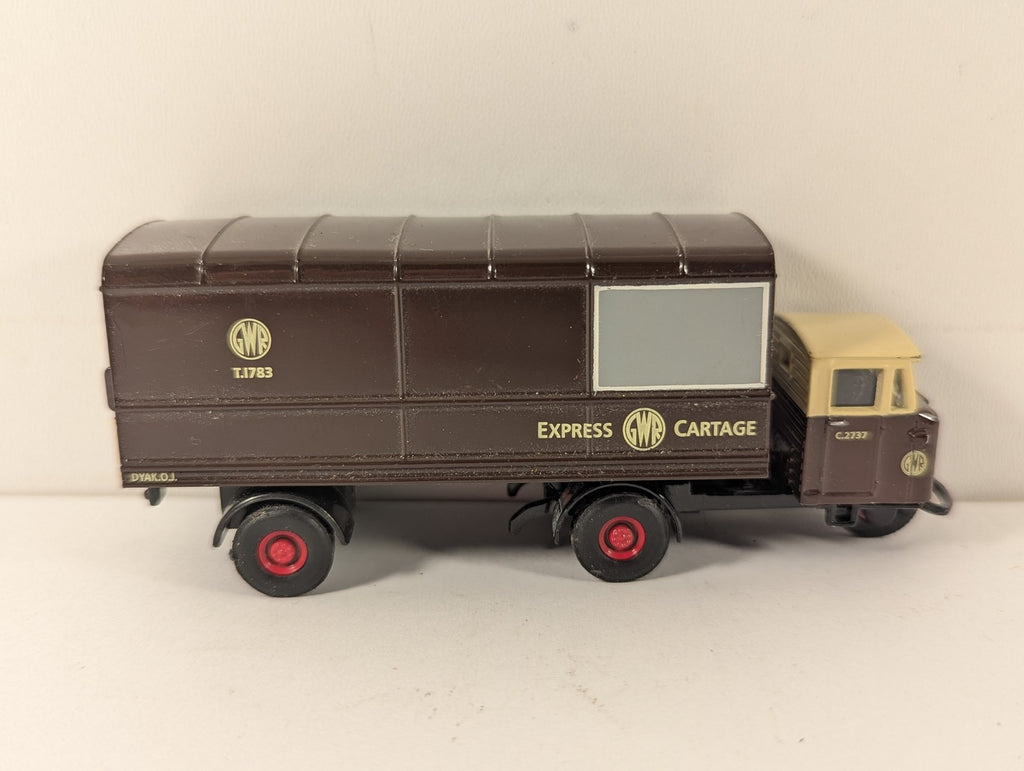 Oxford Diecast 1:76 Scale (OO Gauge) Scammell Mechanical Horse Box Trailer