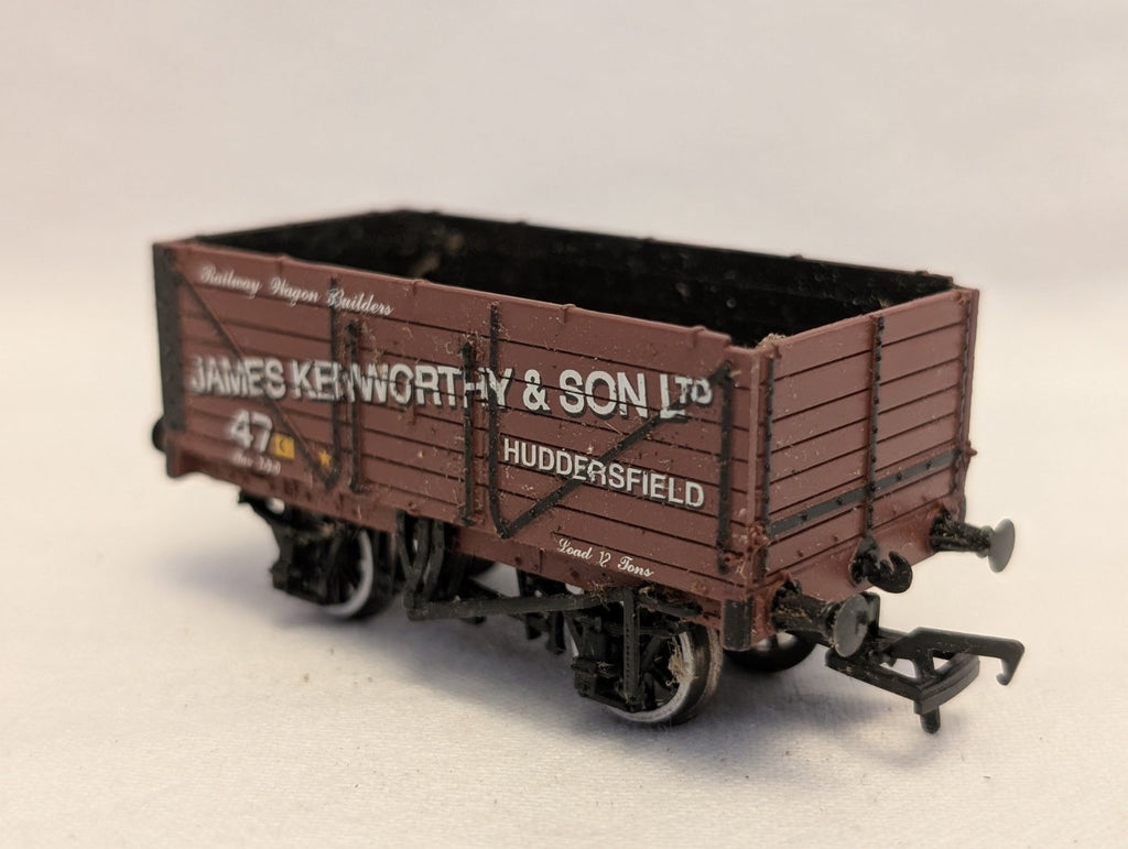 Bachmann OO Gauge 7 Plank Open Wagon James Kenworthy & Son Ltd 47