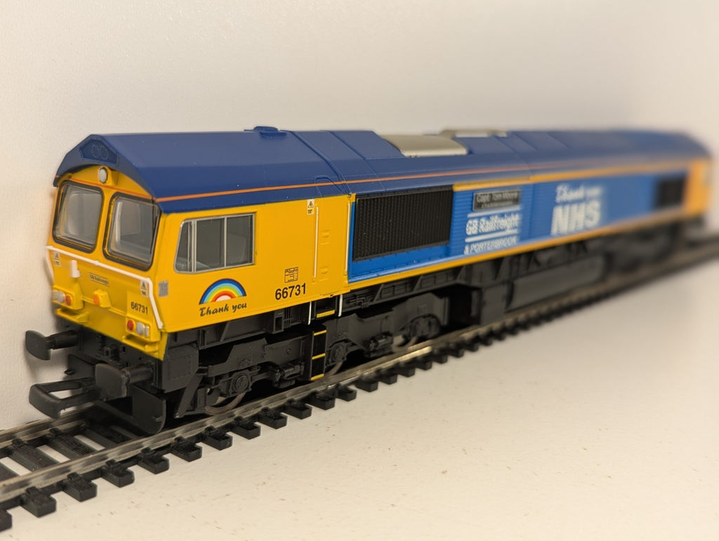 Hornby R30069 GBRf Class 66 “Capt. Tom Moore” No. 66731 Limited Edition