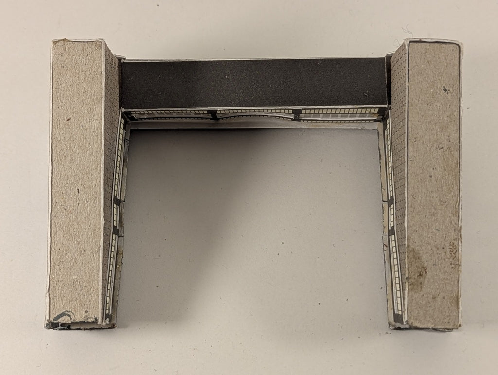 Metcalfe N  Gauge GWR Style Footbridge GWR Cream & Brown PO216