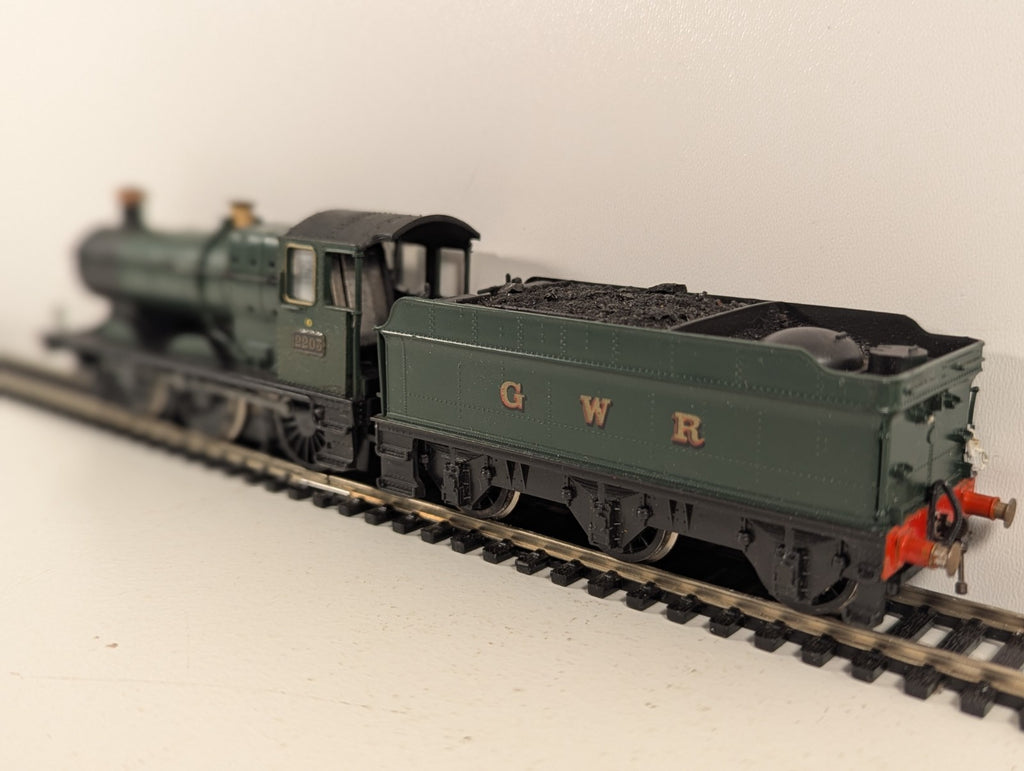 Mainline Railways 37-077 GWR 2251 Class Collett Goods 0-6-0 GWR Unlined Green