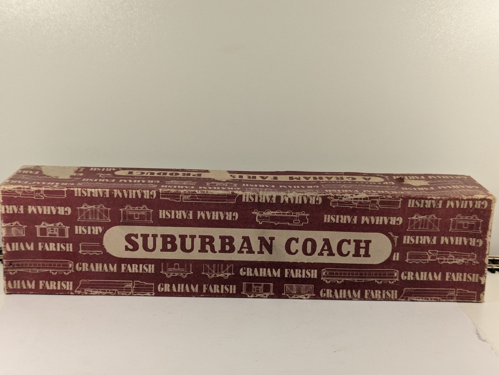 Graham Farish OO Gauge 1st Class Suburban Coach Maroon Boxed