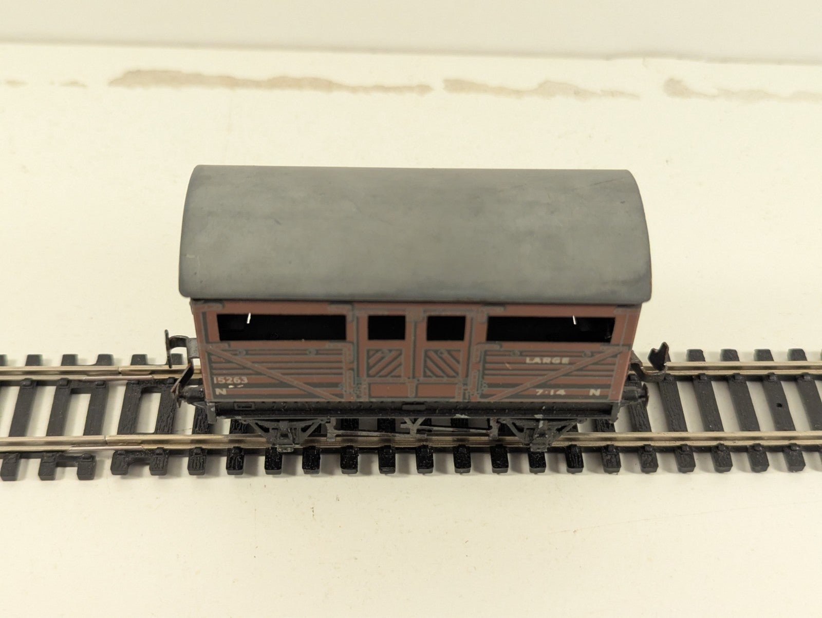 Trix Twin Railway 636 LNER Cattle Wagon OO Gauge - Boxed