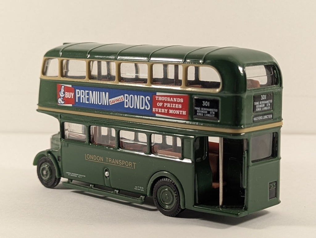 Exclusive First Editions 1:76 London R.T. With Roof Box Bus RT 602