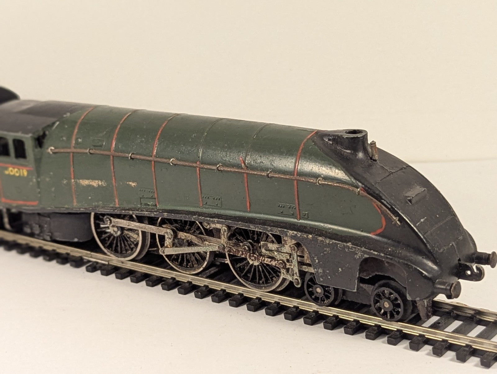 Hornby Dublo OO Gauge LNER A4 “Kingfisher” 60024 BR Green – Spares/Repair