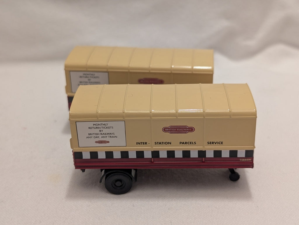 OO Gauge Scammell Articulated Parcels Trailers Die-cast Trailer Pair T5844W