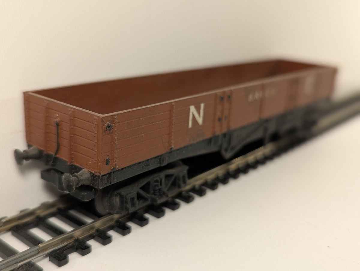 Tri-ang OO Gauge LNER Brick Wagon Goods Wagon NE Brown R219