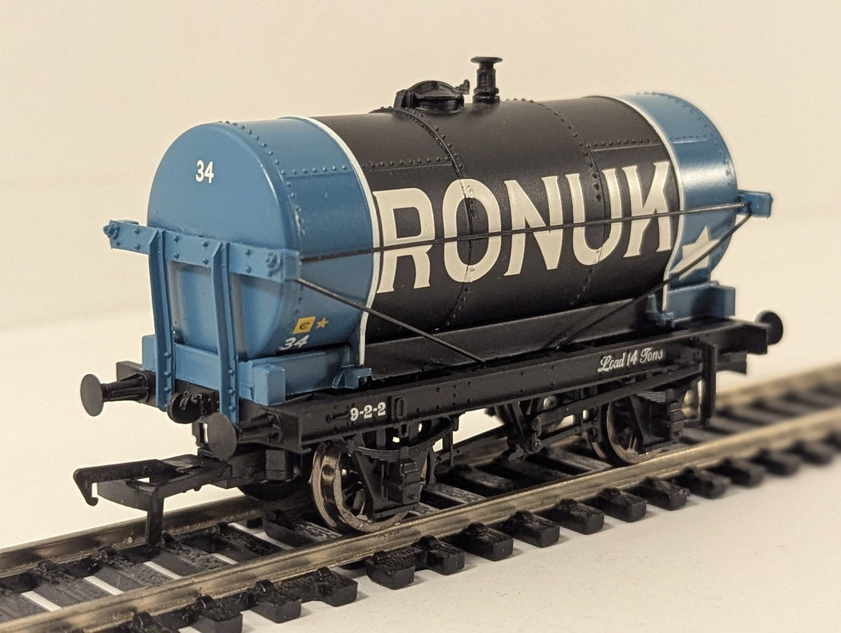 Bachmann OO Gauge 14T Tank Wagon Ronuk 34 37-654A