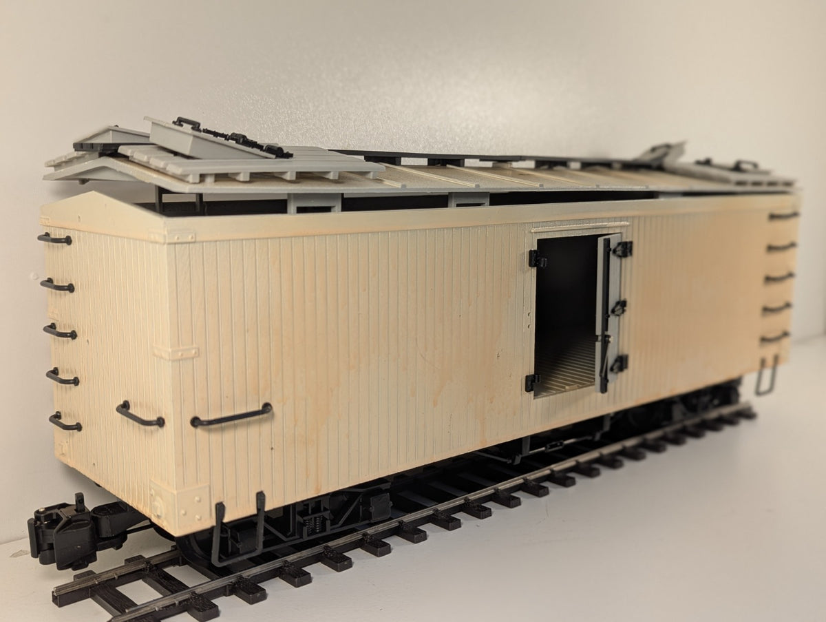 Bachmann G Scale Refrigerator Wagon – Wrong Box