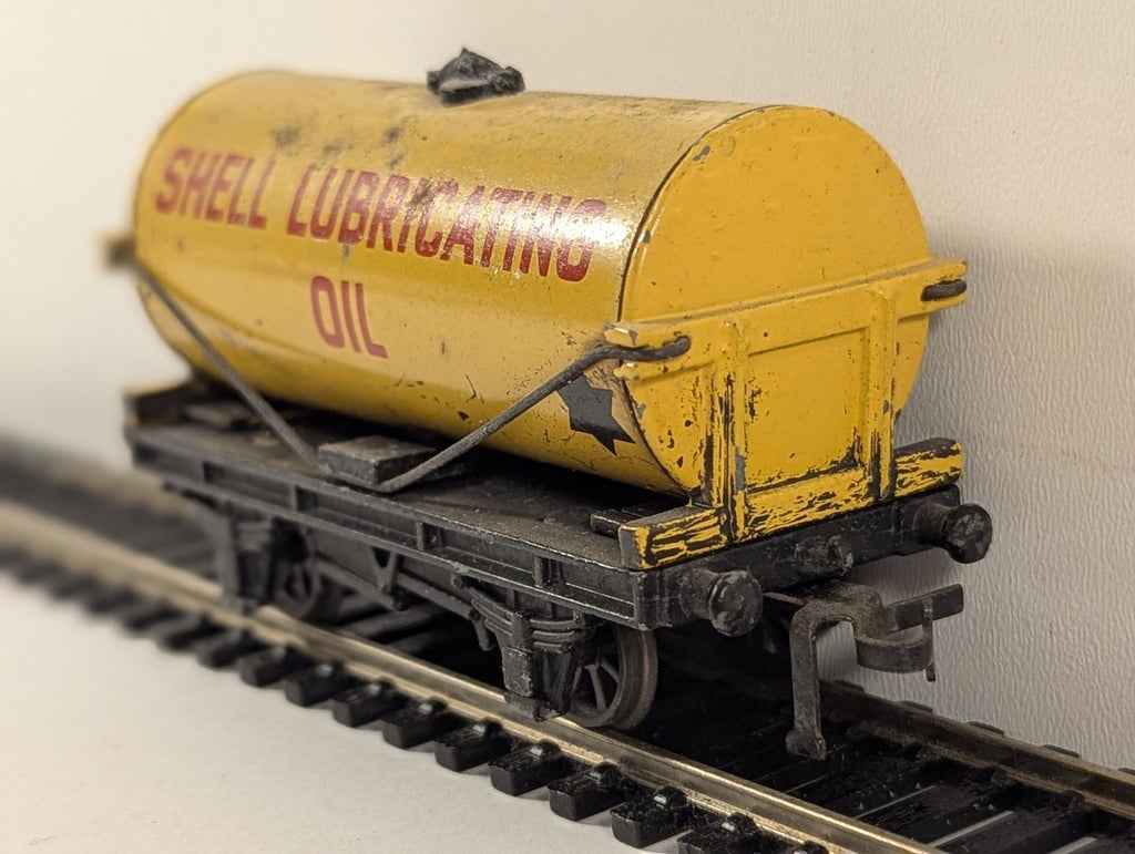 Hornby Dublo OO Gauge Shell Lubricating Oil Tank Wagon Goods Wagon Shell Yellow