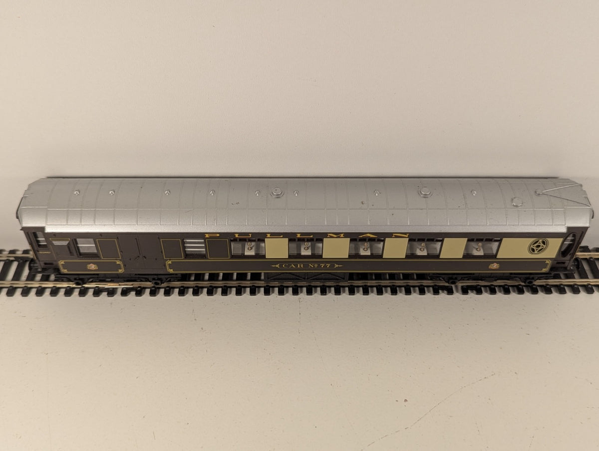 Hornby OO Gauge Pullman Parlour Car No.77
