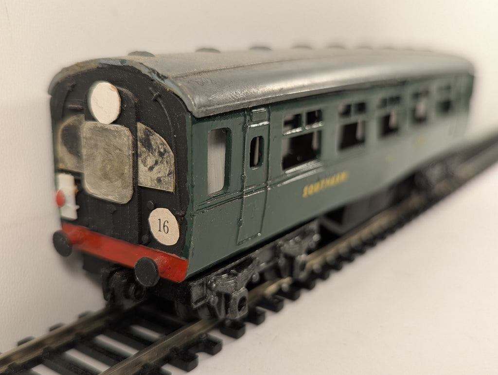 Tri-ang OO Gauge Suburban Driving Motor Coach Electric Multiple Unit 21C1