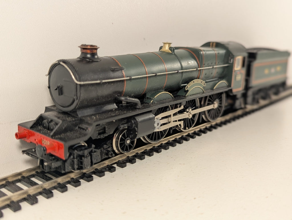 Hornby GWR King Class "King Henry VI" 4-6-0 Steam Locomotive OO Gauge
