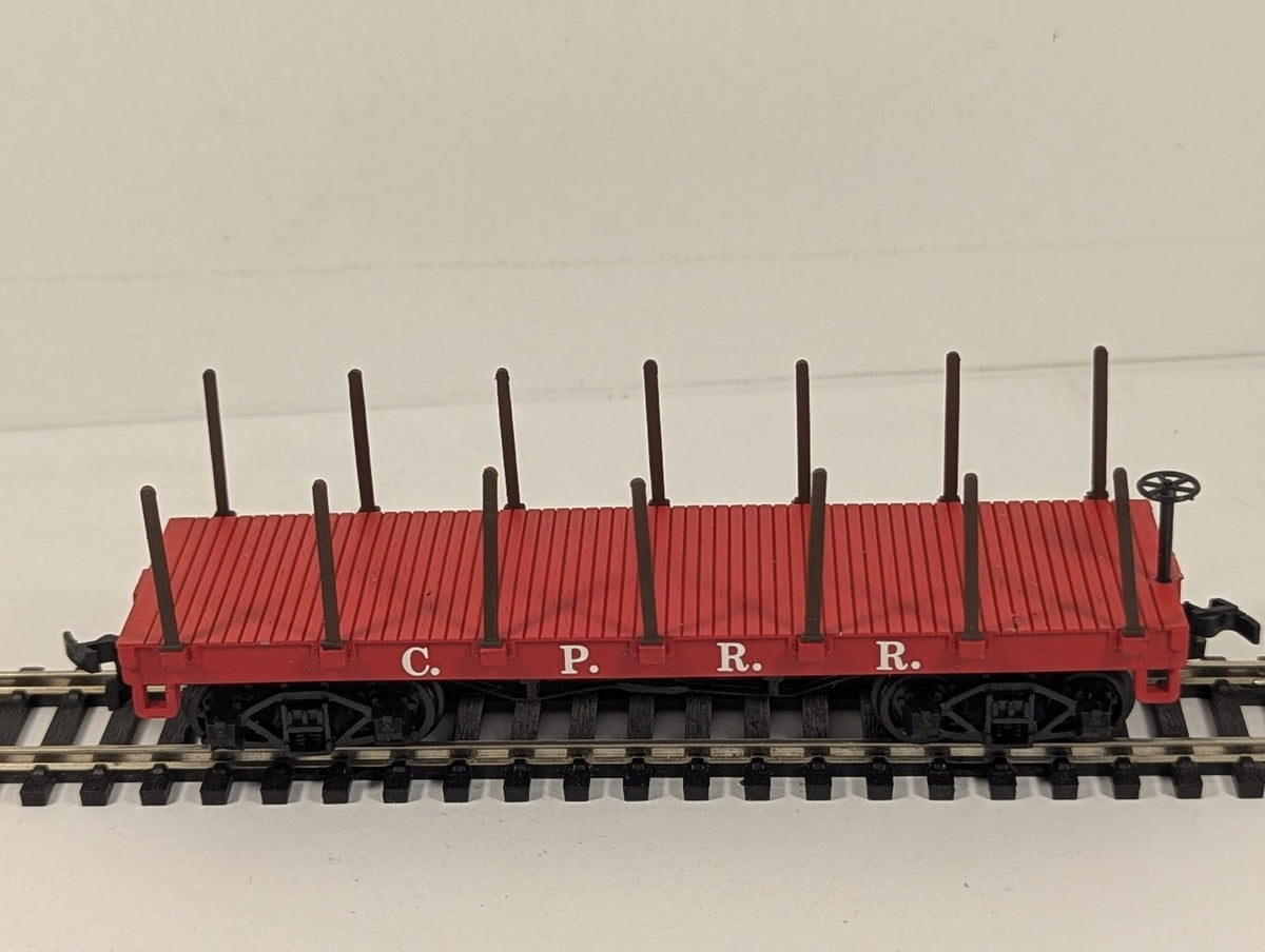 Bachmann HO Gauge 34' Old Time Flat Car Goods Wagon C.P.R.R. Red 72424