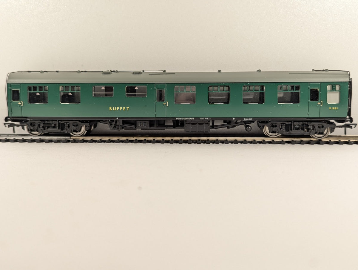 Bachmann OO Gauge BR Mk1 Restaurant Miniature Buffet (RMB) Passenger Coach S1881