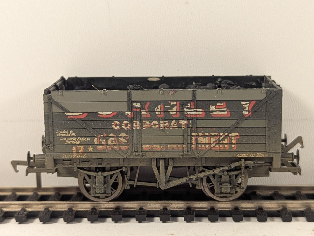 Bachmann OO Gauge 7 Plank Open Wagon Burnley Corporation Gas Department