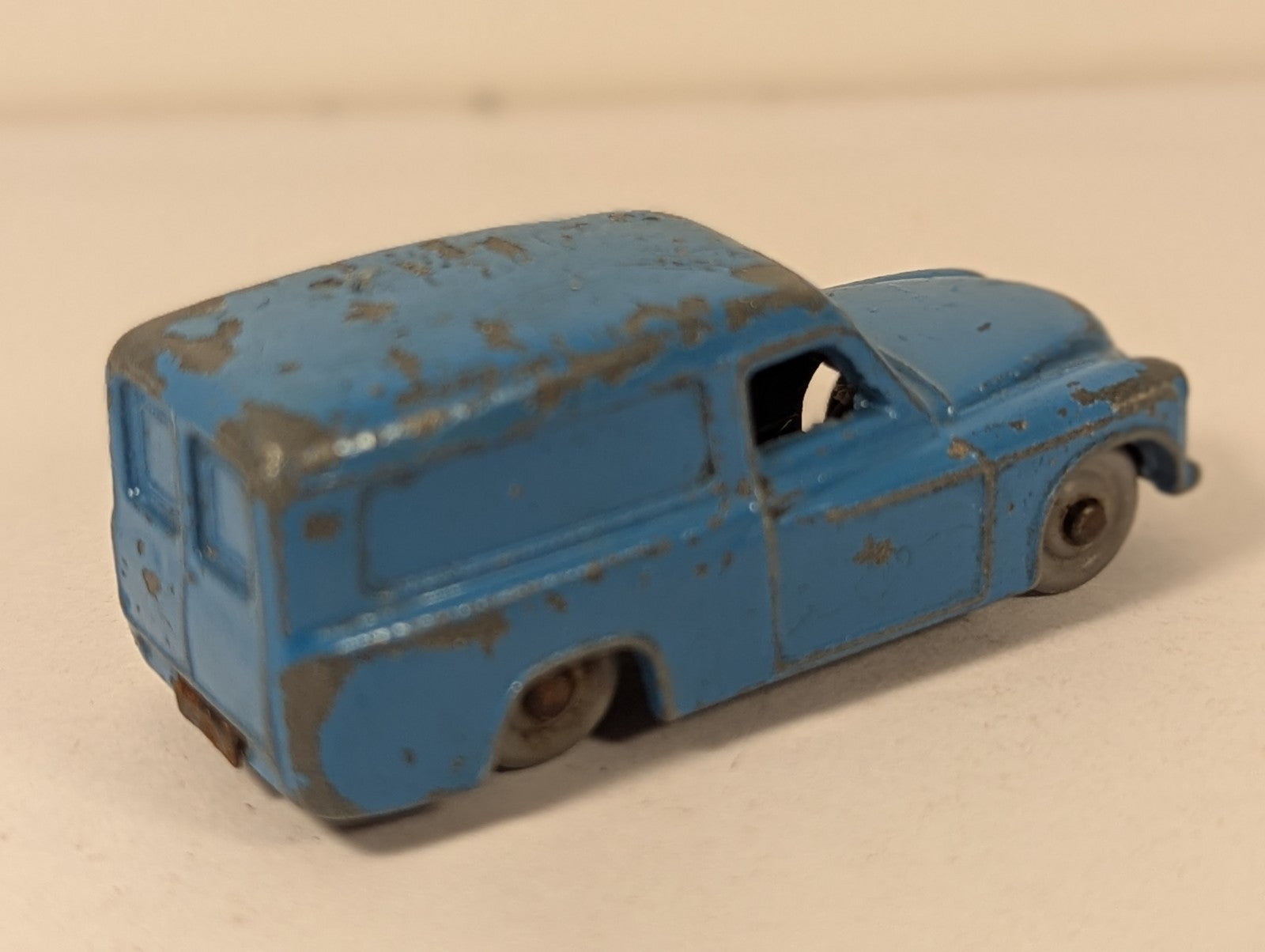 Dublo Dinky OO Gauge Commer Van Die-cast Van Blue 063