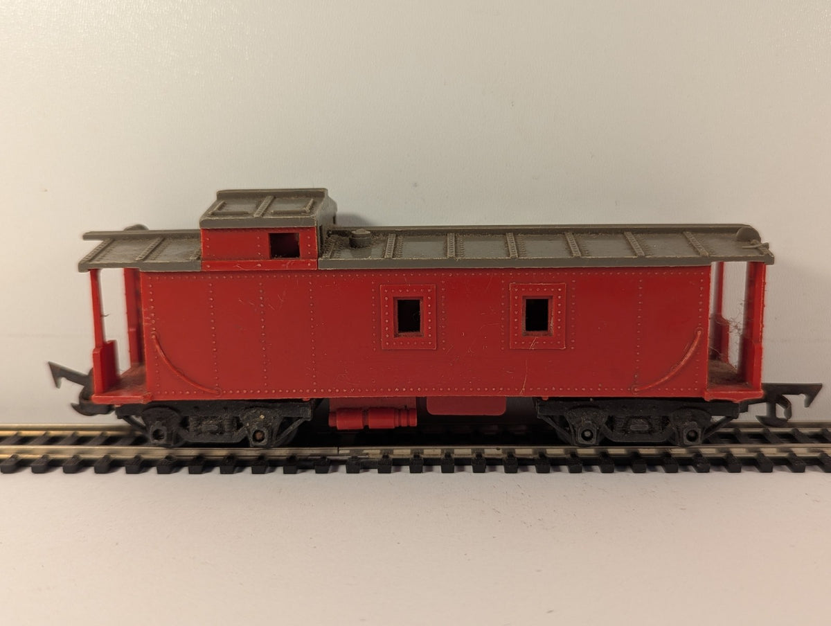 Tri-ang OO Gauge Transcontinental Caboose Red R115